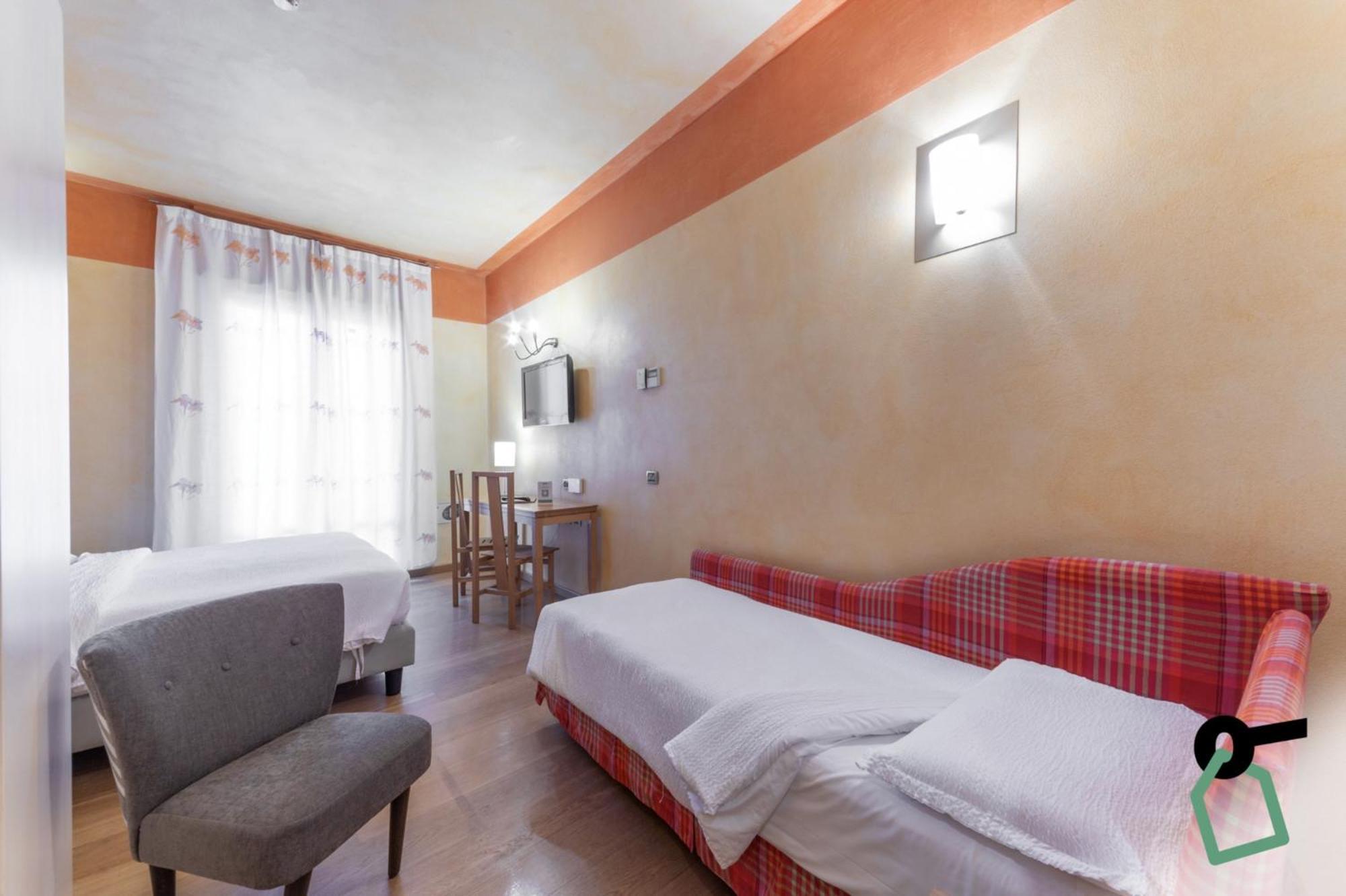 Hotiday Discovery - Residence Verona Exterior photo