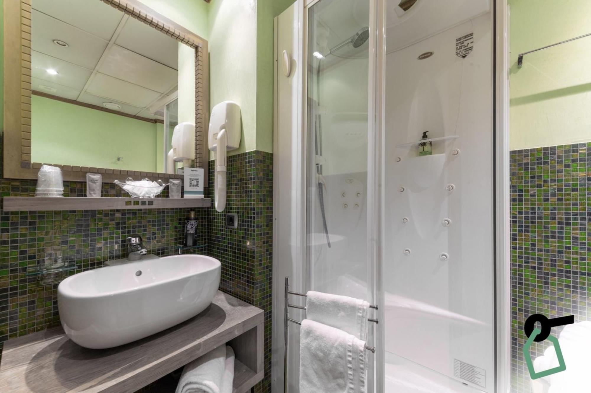 Hotiday Discovery - Residence Verona Exterior photo