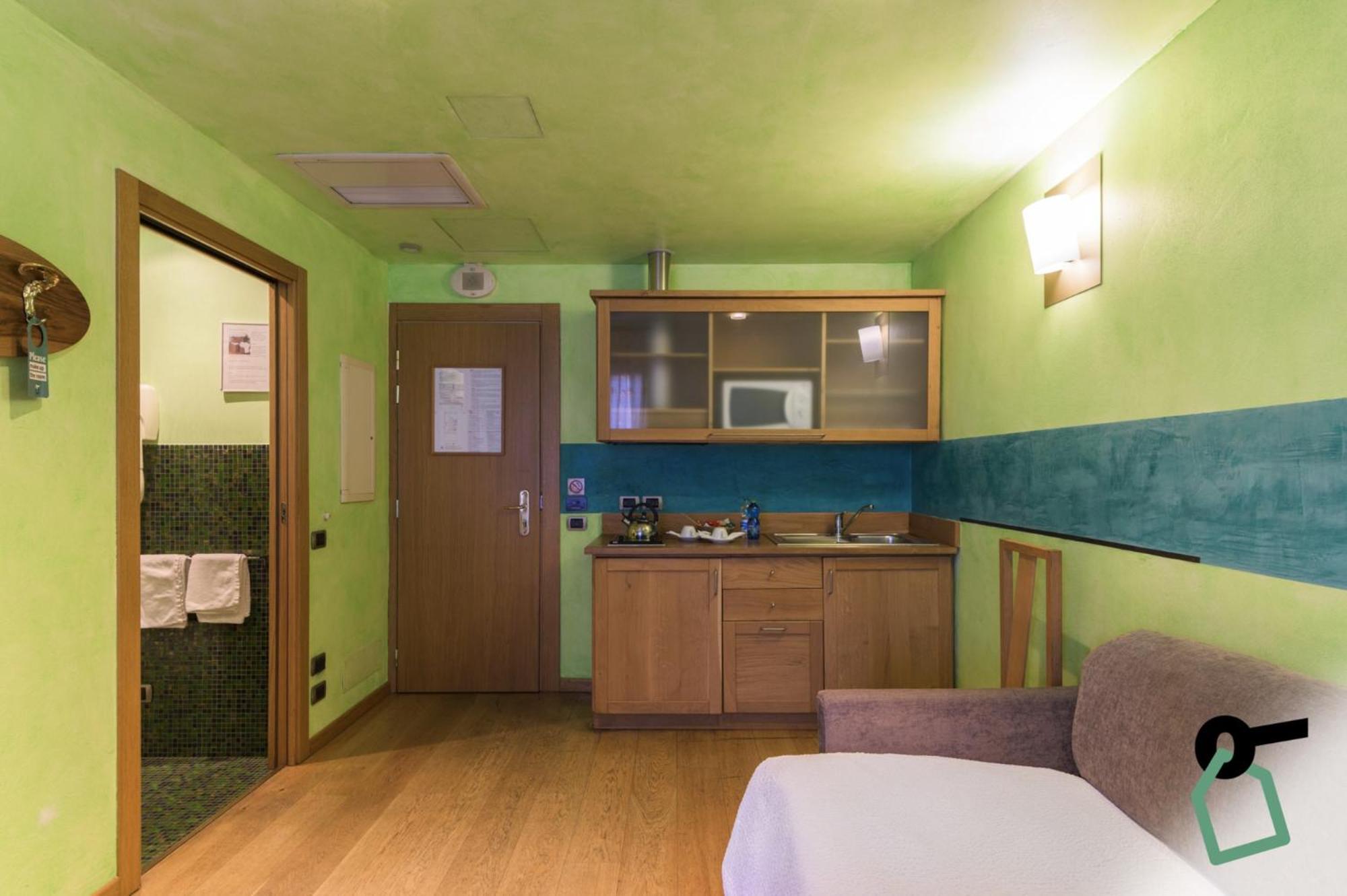 Hotiday Discovery - Residence Verona Exterior photo