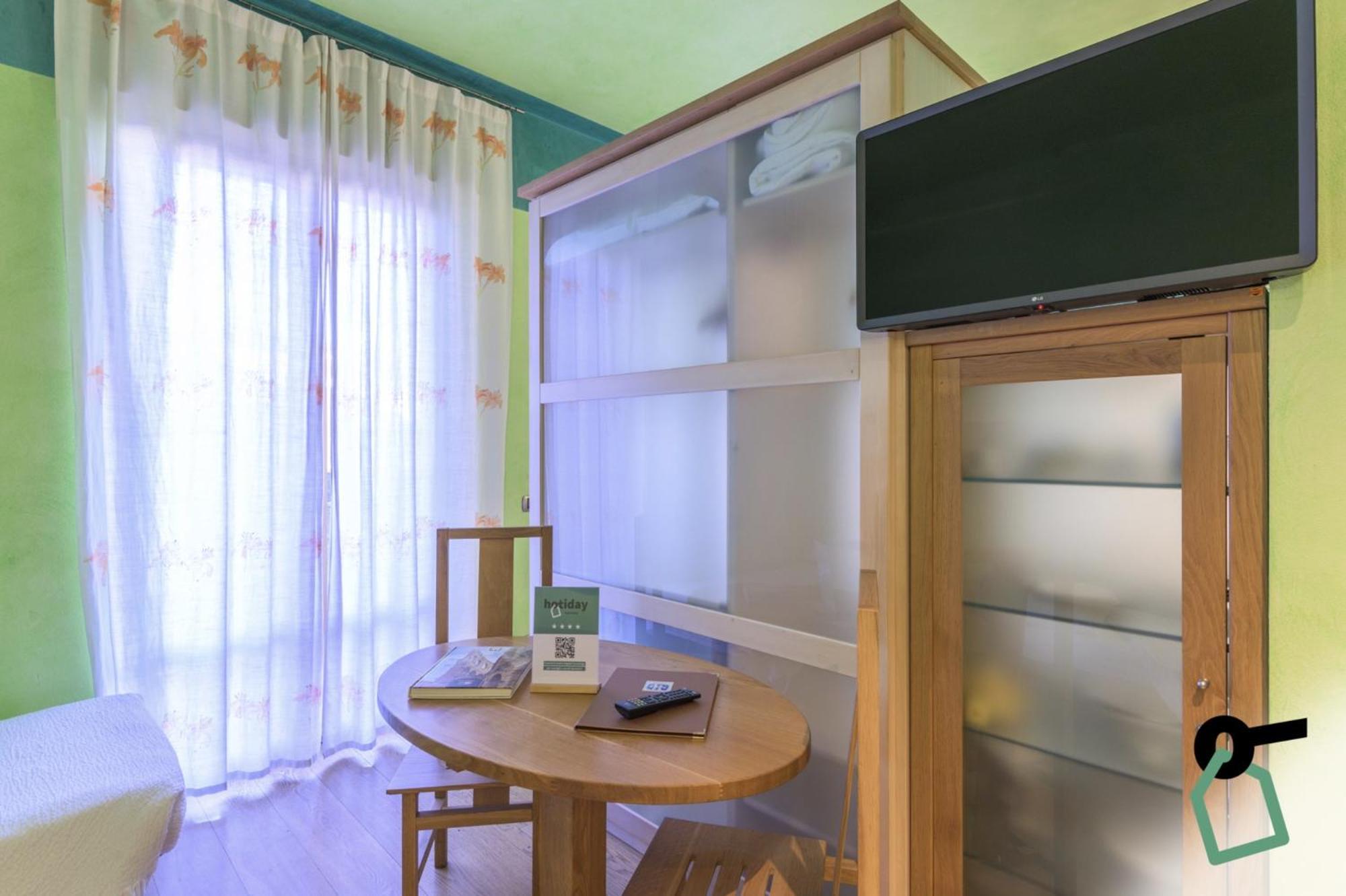 Hotiday Discovery - Residence Verona Exterior photo